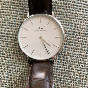 Daniel Wellington Watch Croc Embossed Band